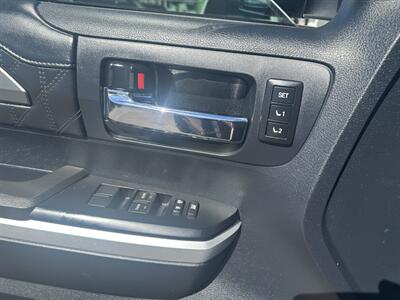 2014 Toyota Tundra Platinum  4x4 Crew Max - Photo 14 - Mesa, AZ 85201