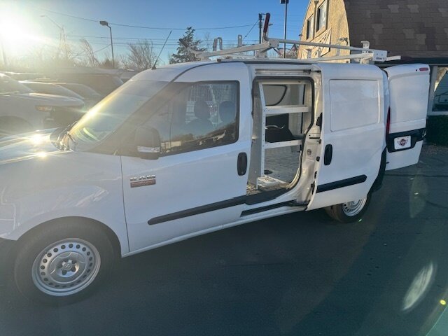 2021 RAM ProMaster City Tradesman  