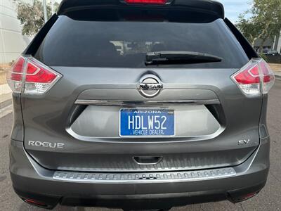 2016 Nissan Rogue SV FWD - Photo 4 - Mesa, AZ 85201