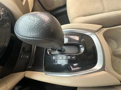 2016 Nissan Rogue SV FWD - Photo 16 - Mesa, AZ 85201