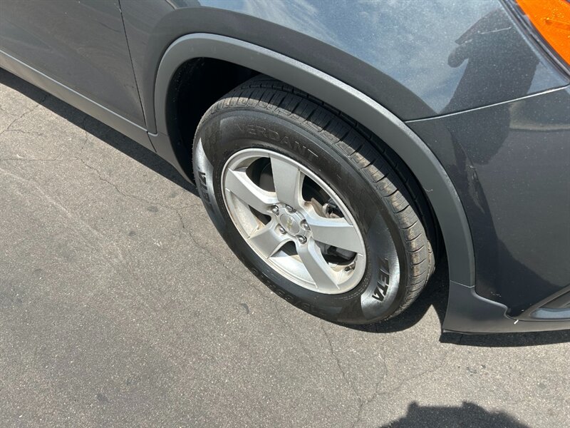 2019 Chevrolet Trax LT - Photo 30 - Mesa, AZ 85201