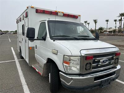 2014 Ford E-350 SD Ambulance - Photo 3 - Mesa, AZ 85201