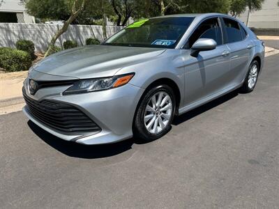 2018 Toyota Camry LE   - Photo 1 - Mesa, AZ 85201