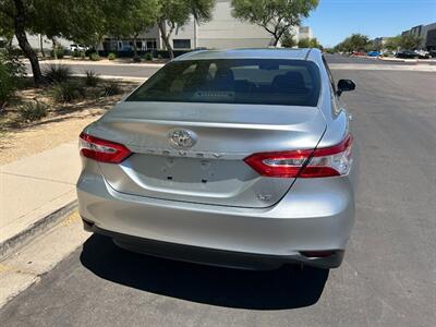2018 Toyota Camry LE   - Photo 10 - Mesa, AZ 85201