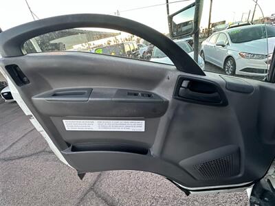 2009 ISUZU NPR   - Photo 8 - Mesa, AZ 85201