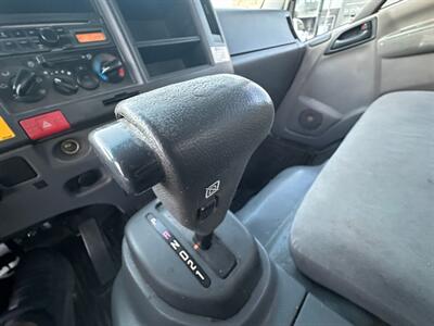 2009 ISUZU NPR   - Photo 11 - Mesa, AZ 85201