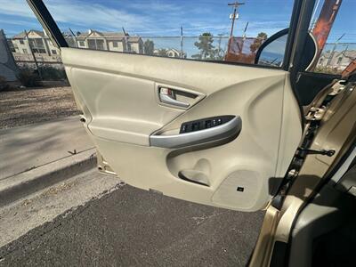 2010 Toyota Prius IV   - Photo 19 - Mesa, AZ 85201