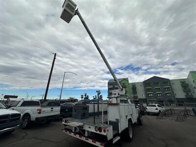 2010 Ford F-450 Bucket Truck   - Photo 2 - Mesa, AZ 85201