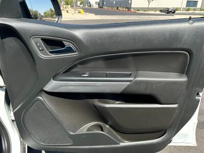 2022 Chevrolet Colorado LT   - Photo 15 - Mesa, AZ 85201