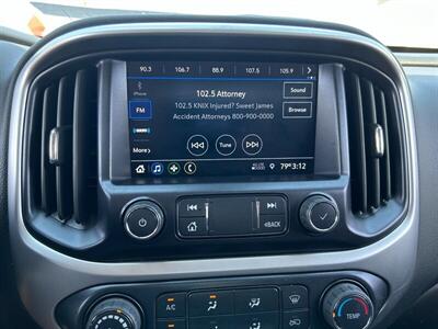 2022 Chevrolet Colorado LT   - Photo 6 - Mesa, AZ 85201