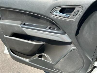 2022 Chevrolet Colorado LT   - Photo 9 - Mesa, AZ 85201