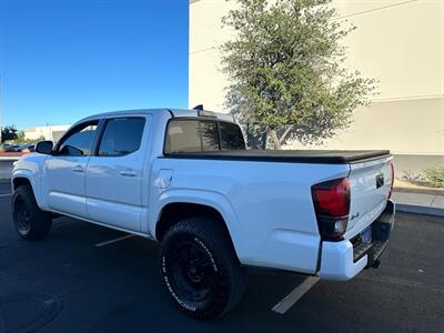 2018 Toyota Tacoma SR V6  4X4 - Photo 24 - Mesa, AZ 85201