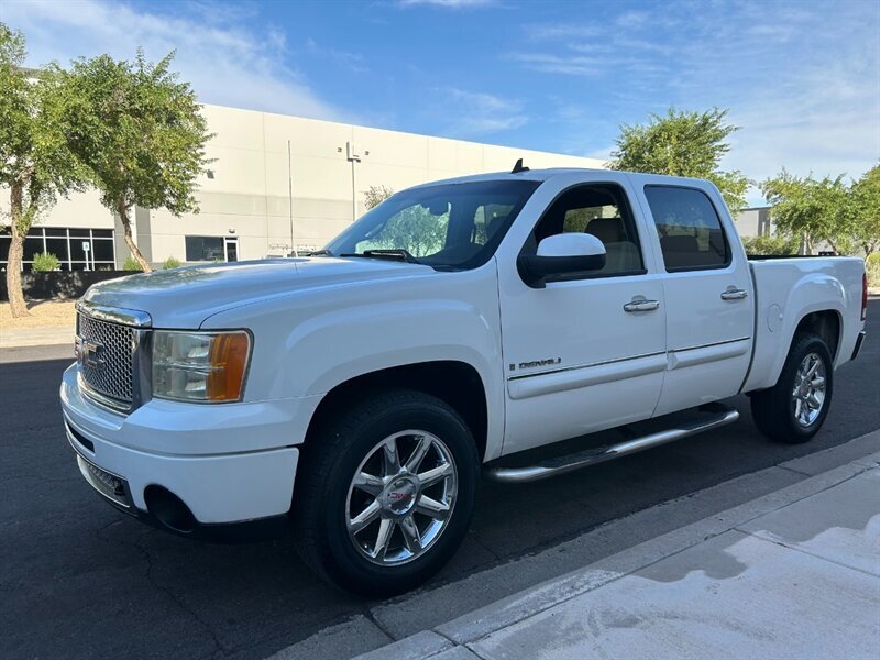 2009 GMC Sierra 1500 Denali AWD - Photo 7 - Mesa, AZ 85201