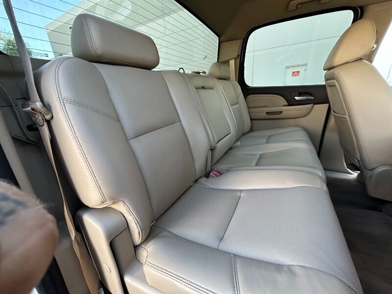 2009 GMC Sierra 1500 Denali AWD - Photo 12 - Mesa, AZ 85201