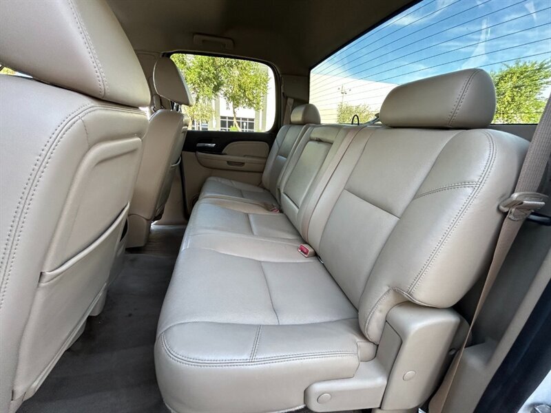 2009 GMC Sierra 1500 Denali AWD - Photo 14 - Mesa, AZ 85201