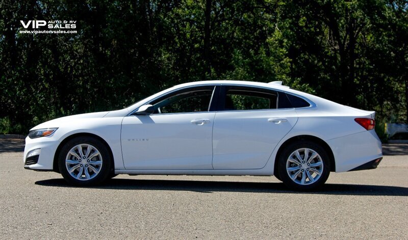 2025 Chevrolet Malibu LT - Photo 23 - Mesa, AZ 85201