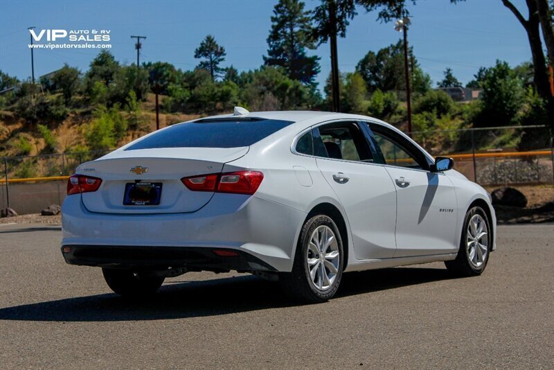 2025 Chevrolet Malibu LT - Photo 30 - Mesa, AZ 85201