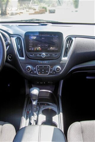 2025 Chevrolet Malibu LT - Photo 90 - Mesa, AZ 85201