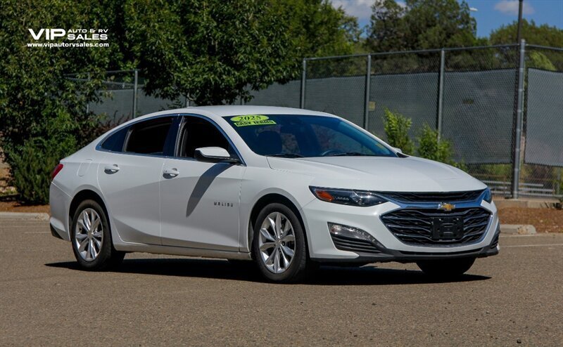 2025 Chevrolet Malibu LT - Photo 8 - Mesa, AZ 85201