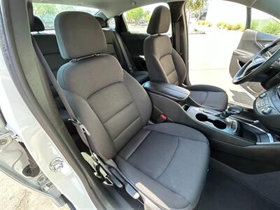 2025 Chevrolet Malibu LT - Photo 19 - Mesa, AZ 85201