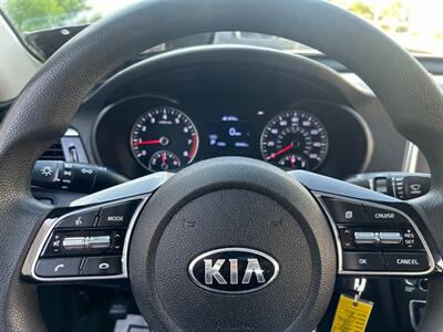 2020 Kia Optima LX   - Photo 18 - Mesa, AZ 85201
