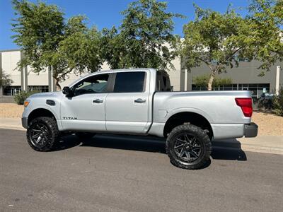 2017 Nissan Titan SV Crew Cab 4x4 - Photo 20 - Mesa, AZ 85201