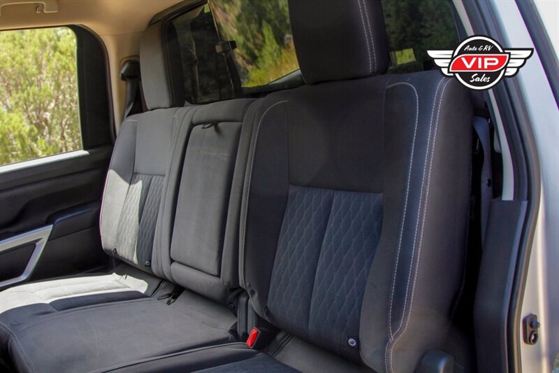 2017 Nissan Titan SV Crew Cab 4x4 - Photo 24 - Prescott, AZ 86301