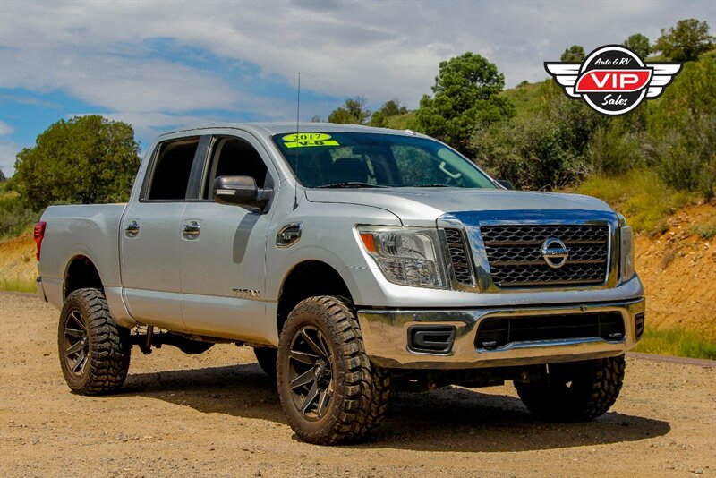 2017 Nissan Titan