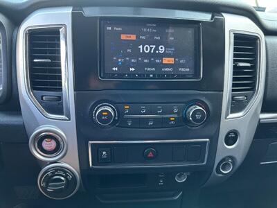 2017 Nissan Titan SV Crew Cab 4x4 - Photo 12 - Mesa, AZ 85201