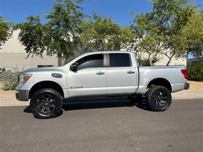 2017 Nissan Titan SV Crew Cab 4x4 - Photo 23 - Mesa, AZ 85201