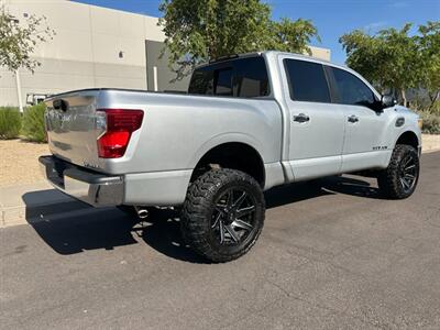 2017 Nissan Titan SV Crew Cab 4x4 - Photo 27 - Mesa, AZ 85201