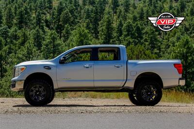 2017 Nissan Titan SV Crew Cab 4x4 - Photo 7 - Prescott, AZ 86301