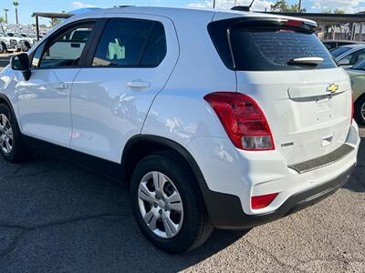 2017 Chevrolet Trax LS   - Photo 4 - Mesa, AZ 85201