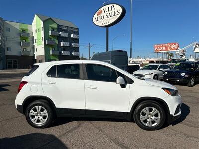 2017 Chevrolet Trax LS   - Photo 2 - Mesa, AZ 85201