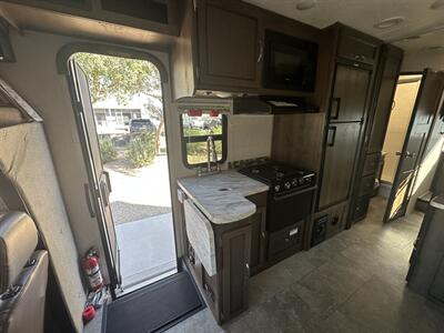 2020 Coachmen PRISM 2300DS Sprinter   - Photo 16 - Mesa, AZ 85201