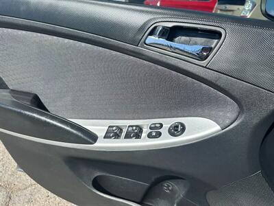2013 Hyundai ACCENT SE Hatch Back - Photo 8 - Prescott, AZ 86301