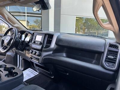 2019 RAM 3500 Tradesman  Flat Bed 4x4 DRW - Photo 18 - Mesa, AZ 85201