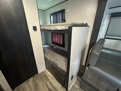 2022 STARCRAFT 180 BHS Autumn Ridge   - Photo 8 - Mesa, AZ 85201