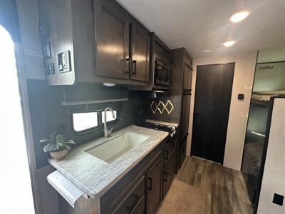 2022 STARCRAFT 180 BHS Autumn Ridge   - Photo 9 - Mesa, AZ 85201