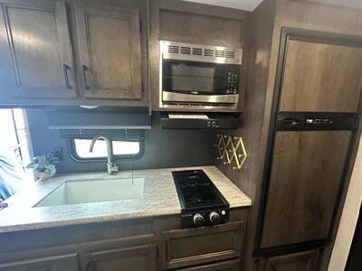 2022 STARCRAFT 180 BHS Autumn Ridge   - Photo 11 - Mesa, AZ 85201