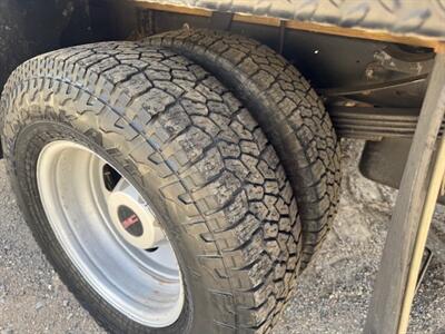 2019 GMC Sierra 3500 4X4 DUALLY DURAMAX  flatbed - Photo 24 - Prescott, AZ 86301