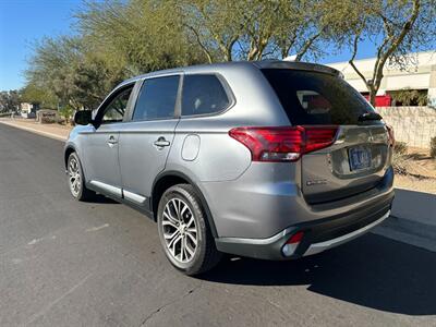 2018 Mitsubishi Outlander SE  AWD - Photo 21 - Mesa, AZ 85201