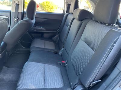 2018 Mitsubishi Outlander SE  AWD - Photo 33 - Mesa, AZ 85201