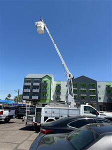 2012 Ford F-550 Super Duty Bucket - Photo 14 - Mesa, AZ 85201