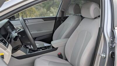 2016 Hyundai Sonata SE   - Photo 13 - Prescott, AZ 86301