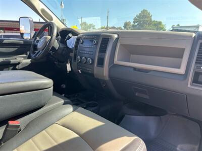 2011 RAM 5500 ST  Bucket Truck - Photo 9 - Prescott, AZ 86301