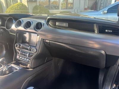 2021 Ford Mustang GT  premium clean car-fax - Photo 41 - Mesa, AZ 85201