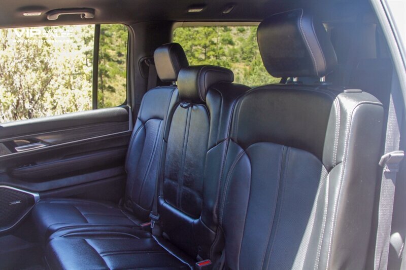 2024 Jeep Wagoneer L Series II - Photo 23 - Prescott, AZ 86301