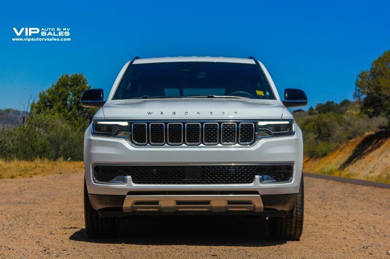 2024 Jeep Wagoneer L Series II - Photo 2 - Prescott, AZ 86301
