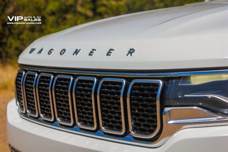 2024 Jeep Wagoneer L Series II - Photo 11 - Prescott, AZ 86301